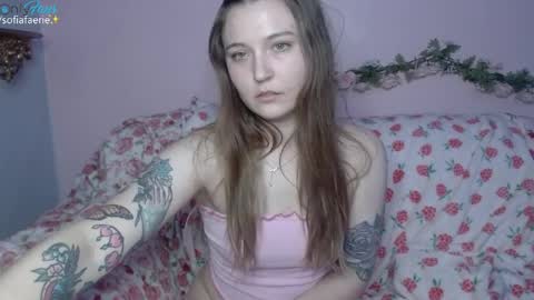 sofiafaerie online show from April 5, 2026, 3:58 am