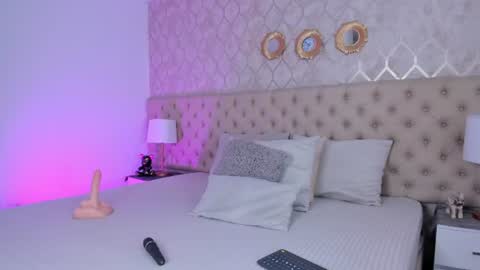 Snapshot of sofiareyees chatting on July 14, 2026, 1:50 pm SofiaReyees online show from July 14, 2026, 1:50 pm