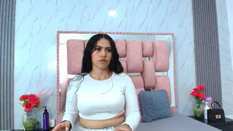 Sofia Sommers online show from October 7, 2025, 7:11 pm