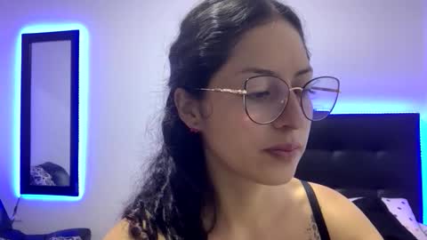 Snapshot of sofiawhite3 chatting on February 18, 2026, 11:28 am Sofi online show from February 18, 2026, 11:28 am