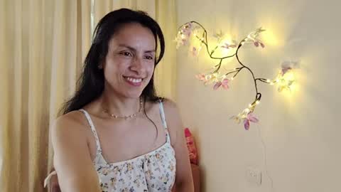 Snapshot of sofibelladelavega chatting on May 17, 2026, 8:05 pm Sofi Bella online show from May 17, 2026, 8:05 pm