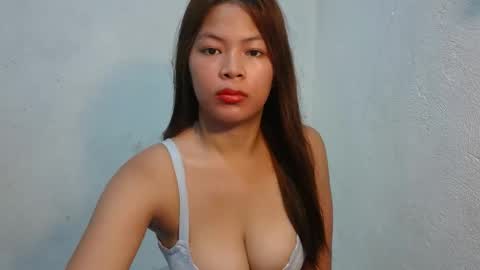 sofie_loorexx online show from February 1, 2026, 7:34 pm