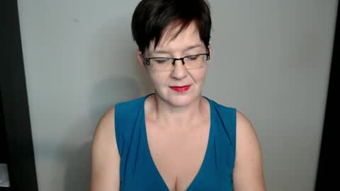 Sofie Velvet online show from December 5, 2024, 6:00 pm