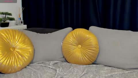 Snapshot of sofiewild25 chatting on March 30, 2026, 11:44 am Sofiewild25 online show from March 30, 2026, 11:44 am