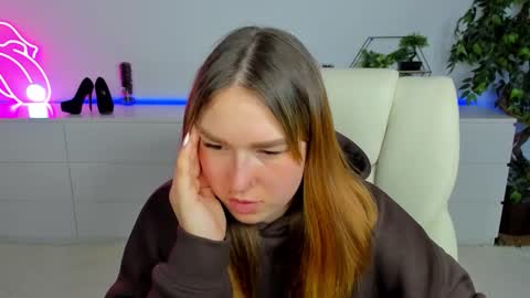 Snapshot of sofii_darling chatting on February 25, 2026, 6:39 pm sofii_darling online show from February 25, 2026, 6:39 pm