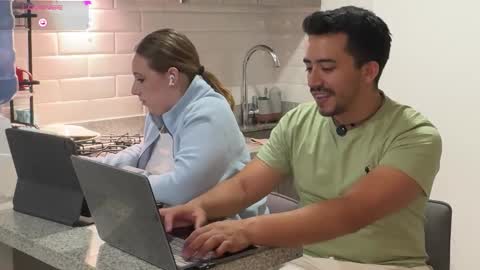 Snapshot of sofii_n_diego chatting on February 23, 2026, 11:46 pm sofii_n_diego online show from February 23, 2026, 11:46 pm