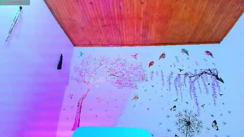  Sofa Daz  online show from March 23, 2026, 11:47 am