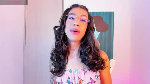 Snapshot of sofiia_grey_ chatting on February 12, 2026, 4:13 pm Sofi online show from February 12, 2026, 4:13 pm