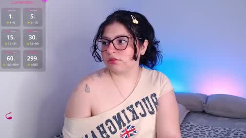 Lau  online show from April 2, 2026, 8:50 pm