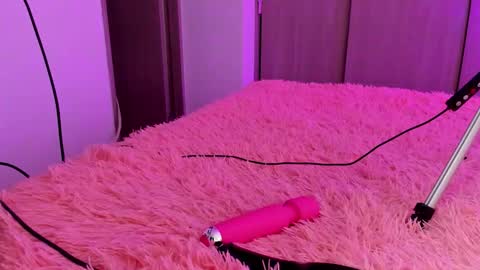 sofi y andrew online show from October 15, 2025, 12:55 am