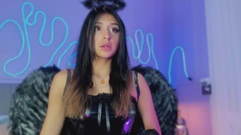 Sofi online show from October 22, 2025, 12:05 pm