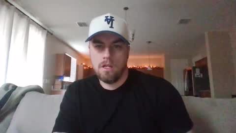 soft0ne online show from November 21, 2025, 3:33 pm