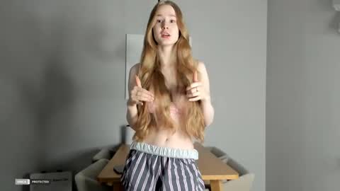 kitty katy online show from April 1, 2026, 7:55 pm