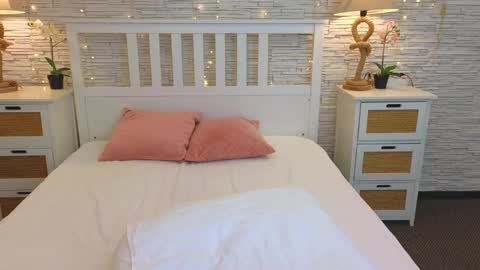 Lilly online show from March 9, 2026, 6:06 am