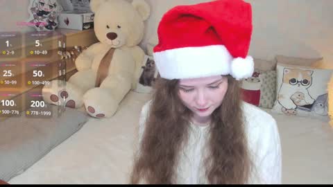 Mia online show from December 25, 2024, 7:02 pm