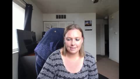 Rose online show from September 30, 2025, 7:30 pm