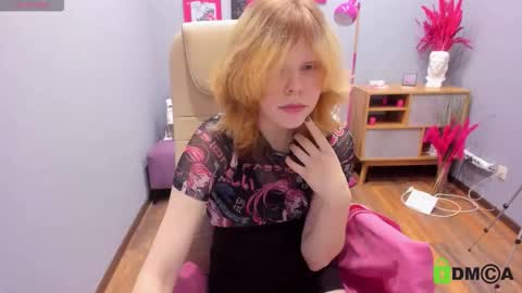 softflame online show from December 14, 2025, 4:56 pm