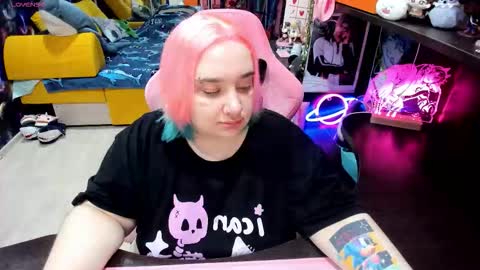 Sofie online show from March 3, 2026, 3:34 am