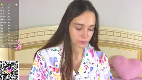 Elly online show from October 27, 2025, 6:06 am