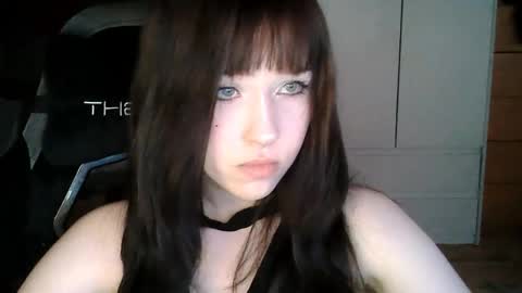 Snapshot of softieva chatting on May 31, 2026, 6:09 pm Eva online show from May 31, 2026, 6:09 pm