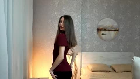 Kelly online show from September 21, 2025, 3:24 pm