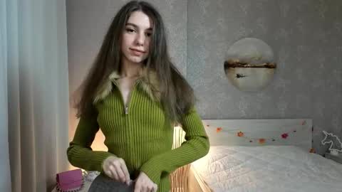 Kelly online show from November 13, 2025, 3:33 pm