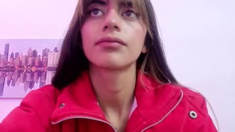 sofy_durand online show from March 9, 2026, 12:09 pm