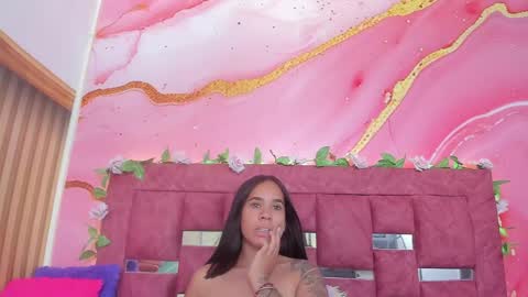 Sol online show from April 4, 2026, 6:38 pm