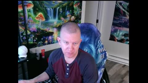 Snapshot of solarlunar1 chatting on October 12, 2025, 5:12 pm just ask online show from October 12, 2025, 5:12 pm