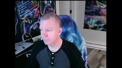 just ask  online show from November 11, 2025, 3:34 pm