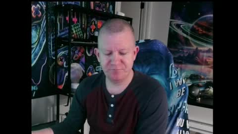 Snapshot of solarlunar1 chatting on April 4, 2026, 9:12 pm just ask online show from April 4, 2026, 9:12 pm