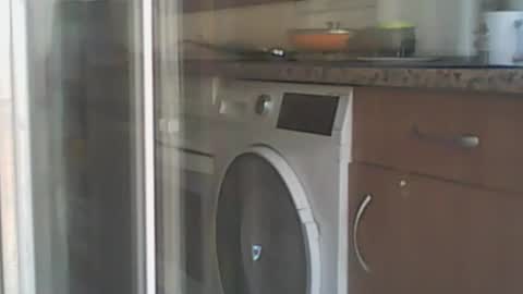 Snapshot of solo4u2 chatting on November 3, 2025, 12:06 pm solo4u2 online show from November 3, 2025, 12:06 pm