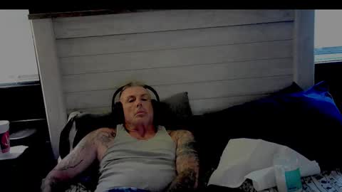 I love watching beautiful women play with themselves online show from November 22, 2025, 4:17 pm