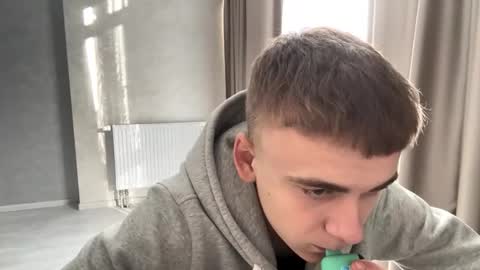 Snapshot of solofury chatting on January 18, 2026, 8:40 am Jett online show from January 18, 2026, 8:40 am