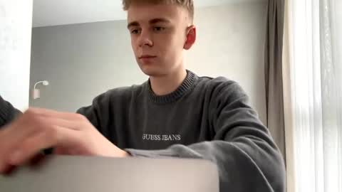 Jett online show from March 21, 2026, 11:15 am