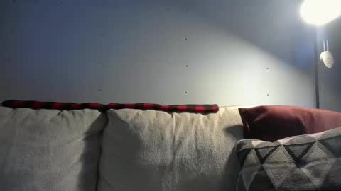 Snapshot of somethingsaucy444 chatting on September 16, 2025, 10:33 pm SomethingSaucy online show from September 16, 2025, 10:33 pm