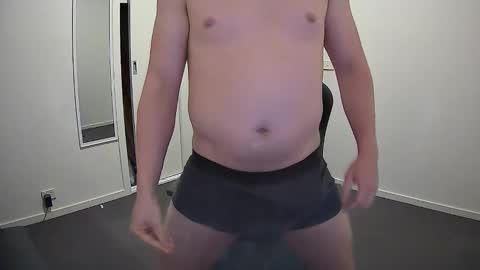 Snapshot of somethingsexysam chatting on February 16, 2025, 12:32 pm Edging Sam JOI online show from February 16, 2025, 12:32 pm