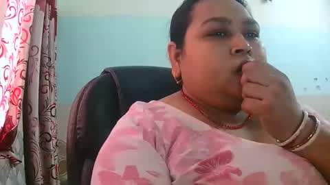 soni88888 online show from April 12, 2026, 3:55 am