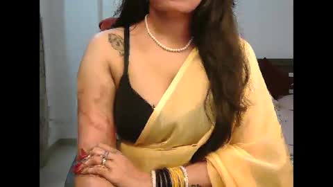 Snapshot of soni_sharma chatting on March 10, 2025, 5:39 pm soni nandini online show from March 10, 2025, 5:39 pm