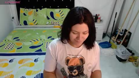 sonialatin69 online show from May 25, 2026, 12:22 pm