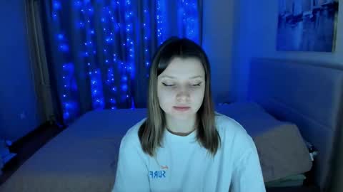 Snapshot of soninex chatting on December 6, 2024, 12:05 pm SoniNex online show from December 6, 2024, 12:05 pm