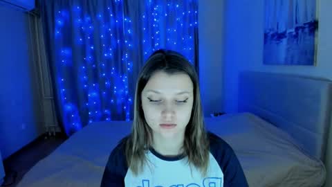 Snapshot of soninex chatting on December 12, 2024, 12:55 pm SoniNex online show from December 12, 2024, 12:55 pm