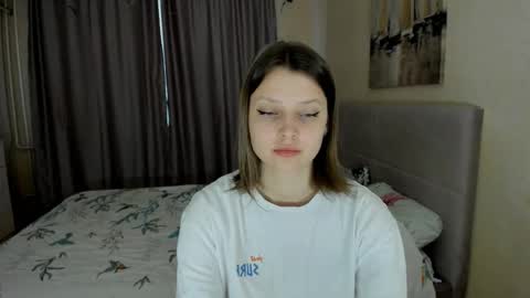 Snapshot of soninex chatting on September 30, 2025, 2:33 pm SoniNex online show from September 30, 2025, 2:33 pm