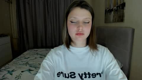 Snapshot of soninex chatting on October 1, 2025, 3:07 pm SoniNex online show from October 1, 2025, 3:07 pm