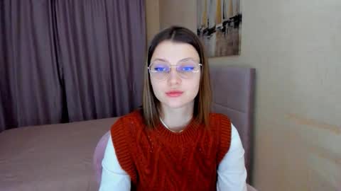 Snapshot of soninex chatting on December 18, 2025, 3:51 pm SoniNex online show from December 18, 2025, 3:51 pm