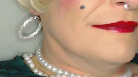 Snapshot of sonjairene chatting on January 2, 2025, 2:11 am sonjairene online show from January 2, 2025, 2:11 am