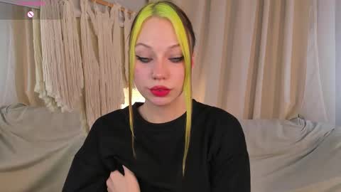 Snapshot of sono_sharingan chatting on November 10, 2025, 1:21 pm Your ghost wife online show from November 10, 2025, 1:21 pm