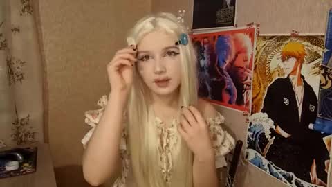 Snapshot of sonwosick chatting on February 16, 2026, 5:31 pm Mila online show from February 16, 2026, 5:31 pm