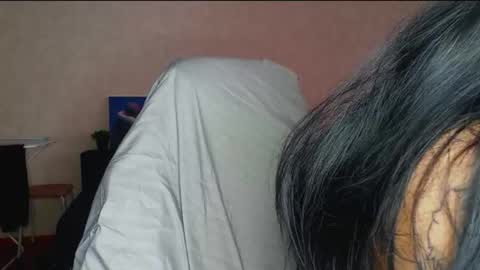 Sonya  online show from December 14, 2025, 3:12 am