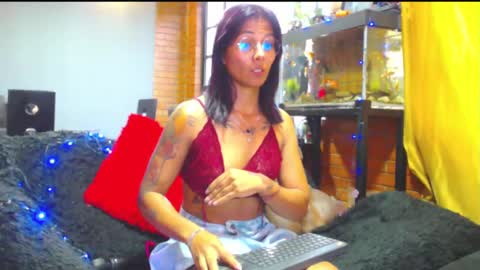 Sophi Bonny online show from February 17, 2025, 8:58 pm